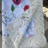 Magones, vanagzirņi, kosmejas un tauriņi- lina galdauts ar 12cm platu piena baltu lina mežģīni