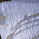 Piena balta toņa (vienkrāsains) lina/kokvilnas vienkrāsains vafeļauduma gultas pārklājs, dažādi izmēri