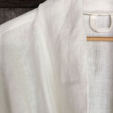 Balts, mazgāta lina kimono tipa halāts