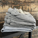 Gaiši zili/dabīgi pelēki svītroti, mīkstināta lina pirts svārki