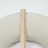 Gaiši zils/dabīgi pelēks sīki svītrots, mīkstināta lina, lielais "garkāju" grūtnieču pakaviņš - barošanas spilvens