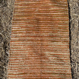 Oranžas, bēšas, sinepju toņa svītriņas, vilnas auduma grīdceliņš ~70x100cm