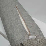 Tumši pelēks/dabīgi pelēks svītraina lina vidējais griķu spilvens - rullītis - pagalvītis