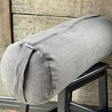 Tumši pelēks, raupja lina, milzu izmēra griķu spilvens - rullītis - pagalvītis ar rokturi