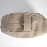 Nekrāsota, dabīgi pelēka toņa stingra lina auduma zafu - meditācijas spilvens pildīts ar griķu sēnalām