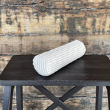 Mini rullīši ar pelēki/balti svītrainām lina spilvendrānām, griķu sēnalu spilveni