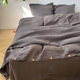 Tumši pelēka toņa mīkstināta lina gultas veļas komplekts