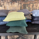 Lavandas spilventiņš, piparmētru zaļā lina spilvendrānā