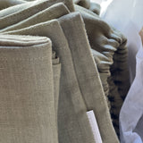 Olīvzaļš klasiskā piegriezuma mīkstināts lina palags